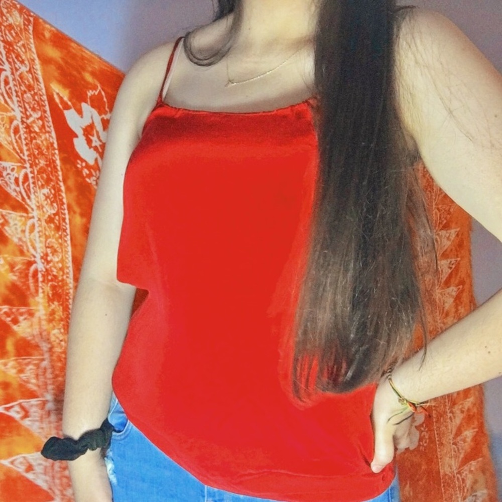 RED SILK TANK TOP